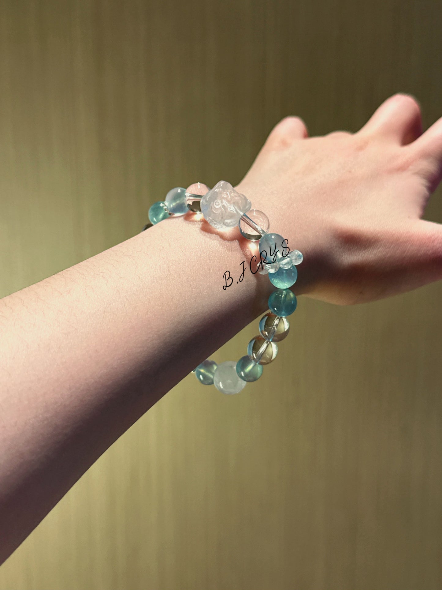 Aquamarine & White Phantom Lion Bracelet
